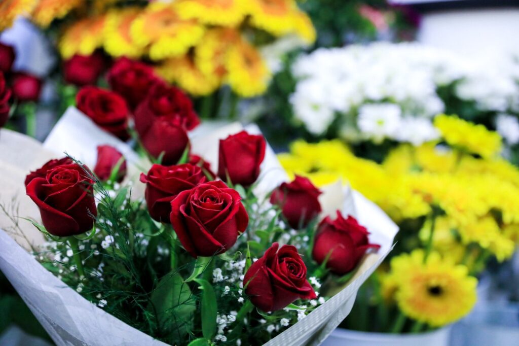 's Day Arrangements and Bouquets